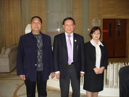 ���ָ���Ʒ���ʼ�˻���������ֶٴ�ѧУ��