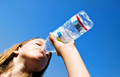 得了肾结石用多喝水吗